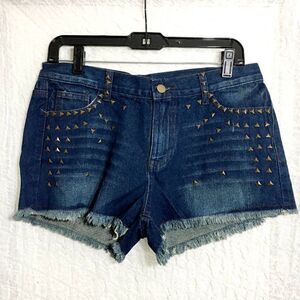 Ellison Studded Jean Shorts Size Large